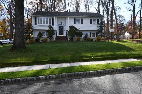 6 Arlington Dr, Denville Twp., NJ 07834