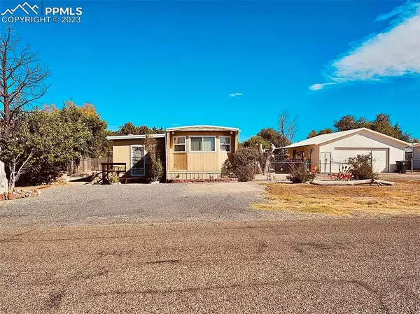 722 S Dante DR, Pueblo West, CO 81007