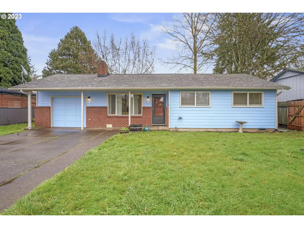 Homes for sale 465 N GARDEN WAY, Eugene, OR 97401 MLS23148683