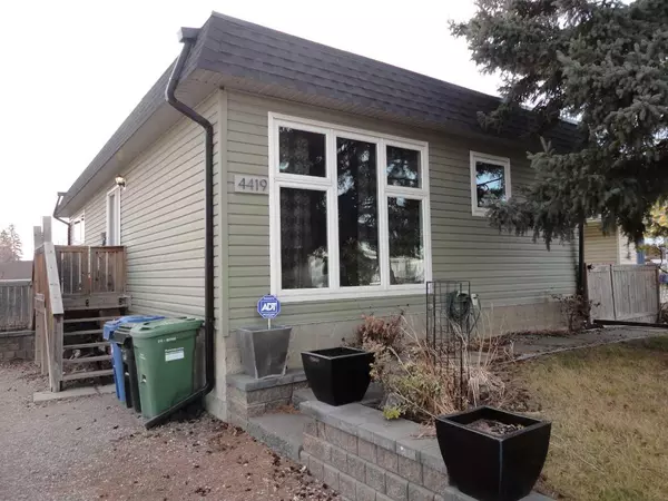 Calgary, AB T2A 3H8,4419 Marbank DR NE