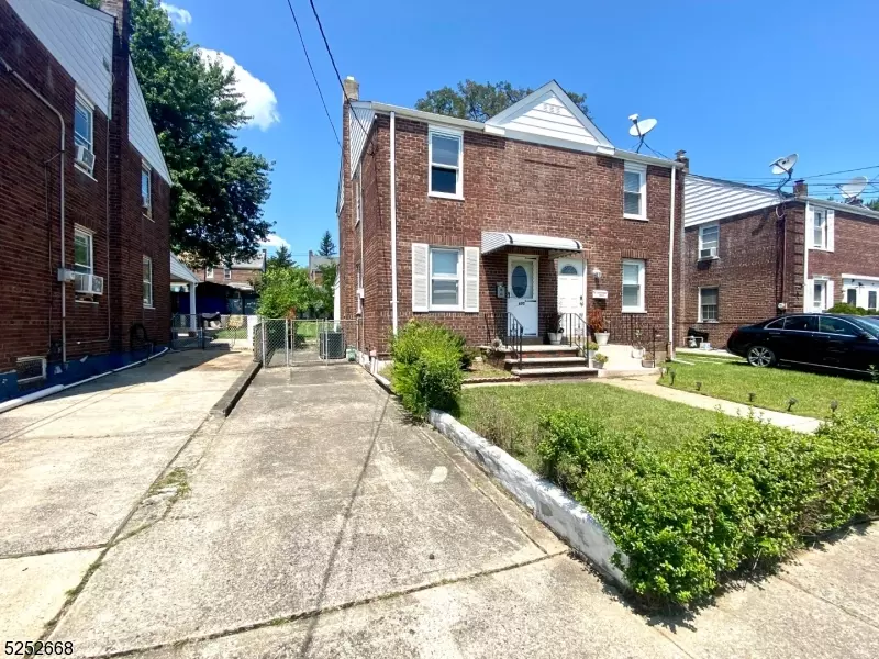 697 Colgate Ave, Perth Amboy City, NJ 08861