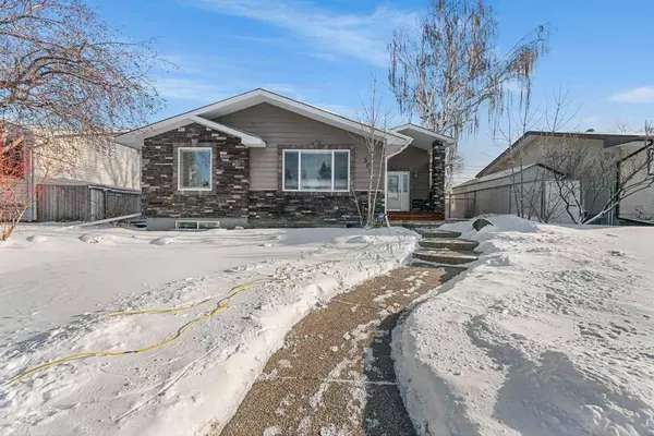 Calgary, AB T2J 0T5,309 Adams CRES SE