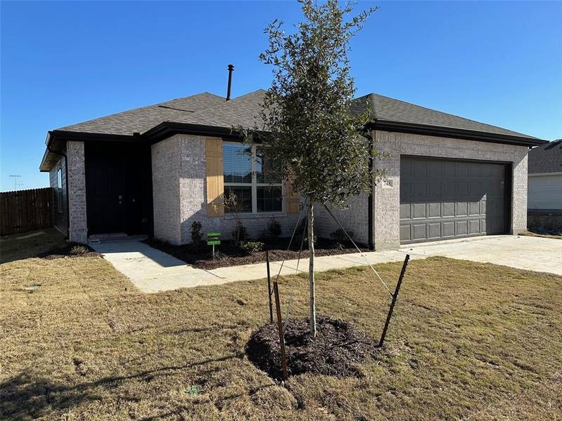 748 Jaguar Ridge, Godley, TX 76044