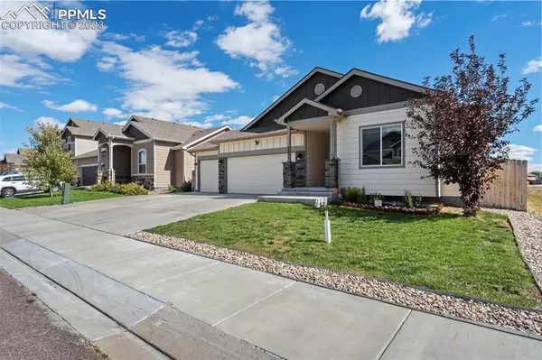 6851 Mandan DR, Colorado Springs, CO 80925