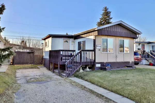 Camrose, AB T4V 3A5,4802 54 AVE #15