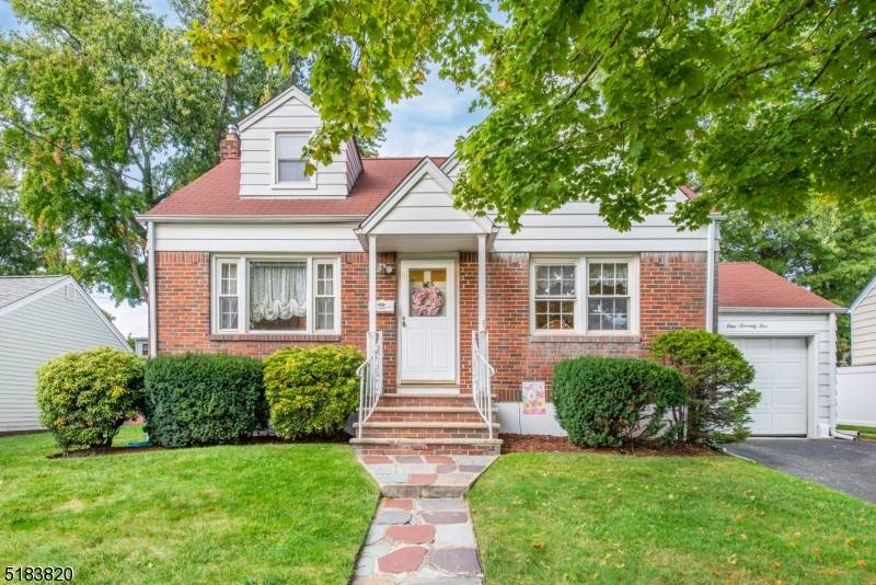175 Highview Dr, Clifton City, NJ 07013