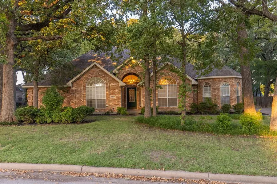 9803 Hunters Run Street, Greenville, TX 75402