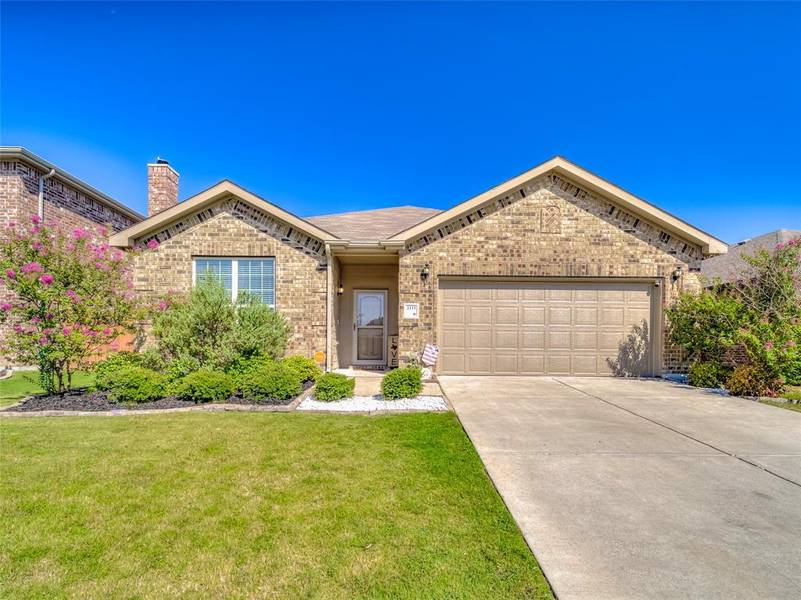 2133 Brenham Drive, Heartland, TX 75126