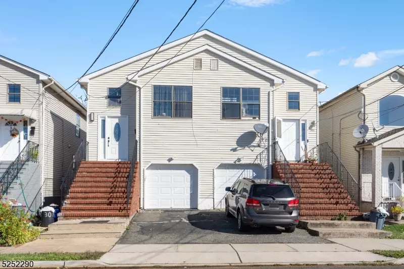 309 Harris St, Carteret Boro, NJ 07008