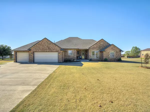 307 Hannah Drive, Tuttle, OK 73089