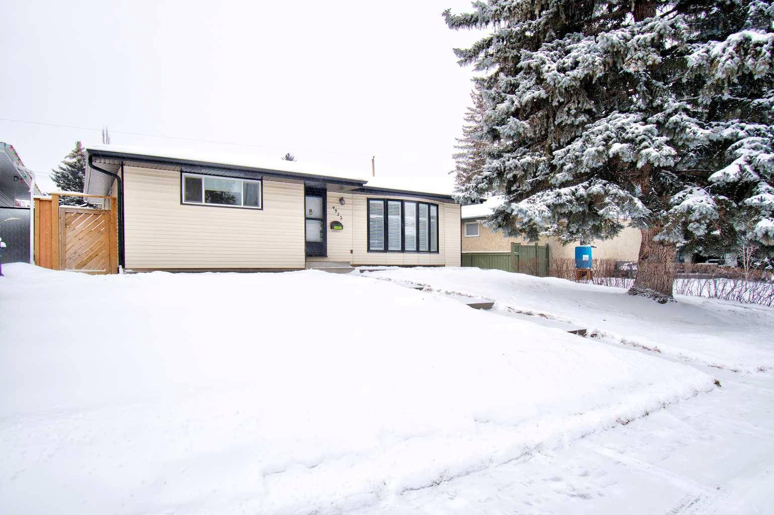 Calgary, AB T3A0R7,4932 Vanguard RD NW