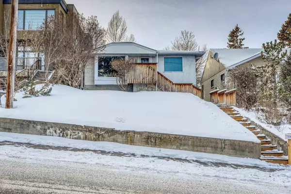 Calgary, AB T3C 1H9,1415 24 ST SW