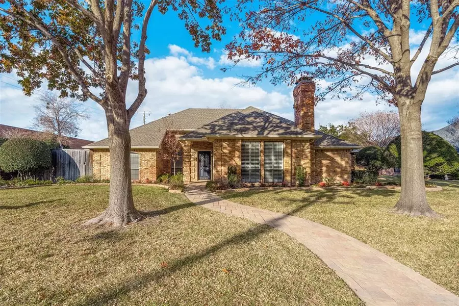 1941 Shadow Trail, Plano, TX 75075