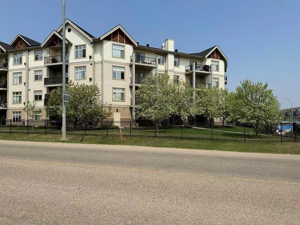 Sylvan Lake, AB T4S 0A4,100 Lakeway BLVD #424