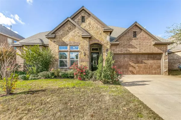 1008 Payton Lane,  Euless,  TX 76040