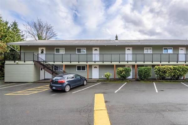 Courtenay, BC V9N 2B6,375 21st St #1