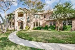 1326 Cartwright Drive, Cedar Hill, TX 75104