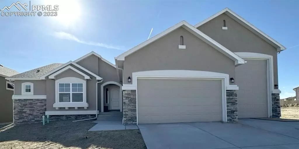 11002 Rolling Mesa DR, Falcon, CO 80831