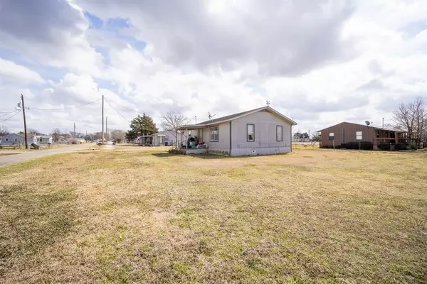 Point, TX 75472,544 Smith Circle