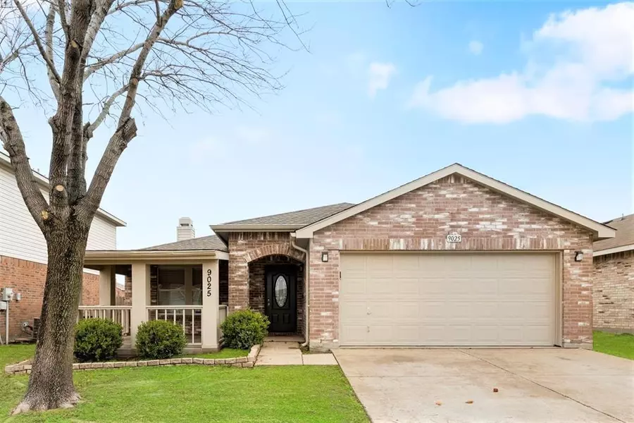 9025 Napa Valley Trail, Fort Worth, TX 76244