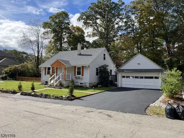 336 Brown Trl, Hopatcong Boro, NJ 07843