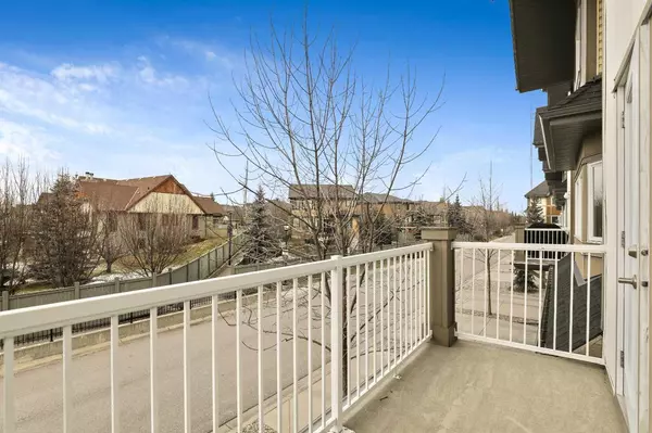 Calgary, AB T3H 0K6,501 Wentworth Villas SW