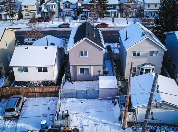 Calgary, AB T3J2X4,359 Falton DR NE