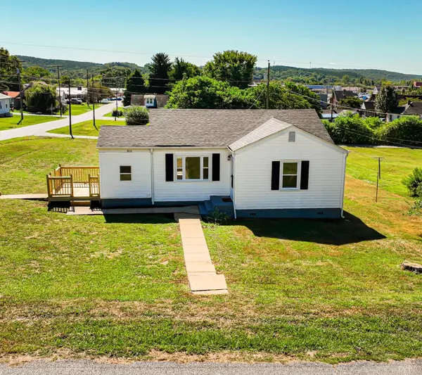 Altavista, VA 24517,815 9th ST