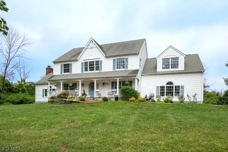 14 Brier Rd, Readington Twp., NJ 08889