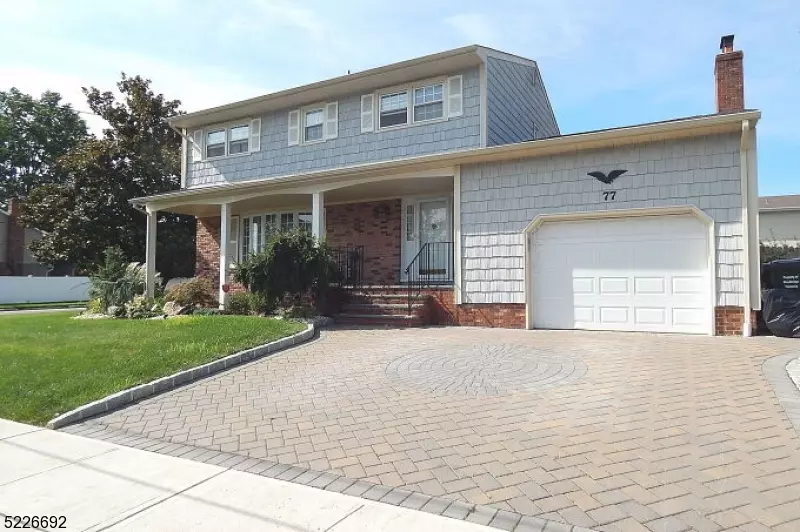 77 S Cliff Rd, Woodbridge Twp., NJ 07067