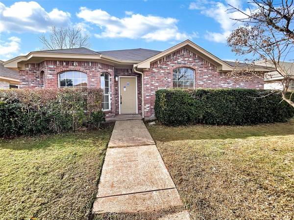 2701 Bent Brook Drive, Mesquite, TX 75181