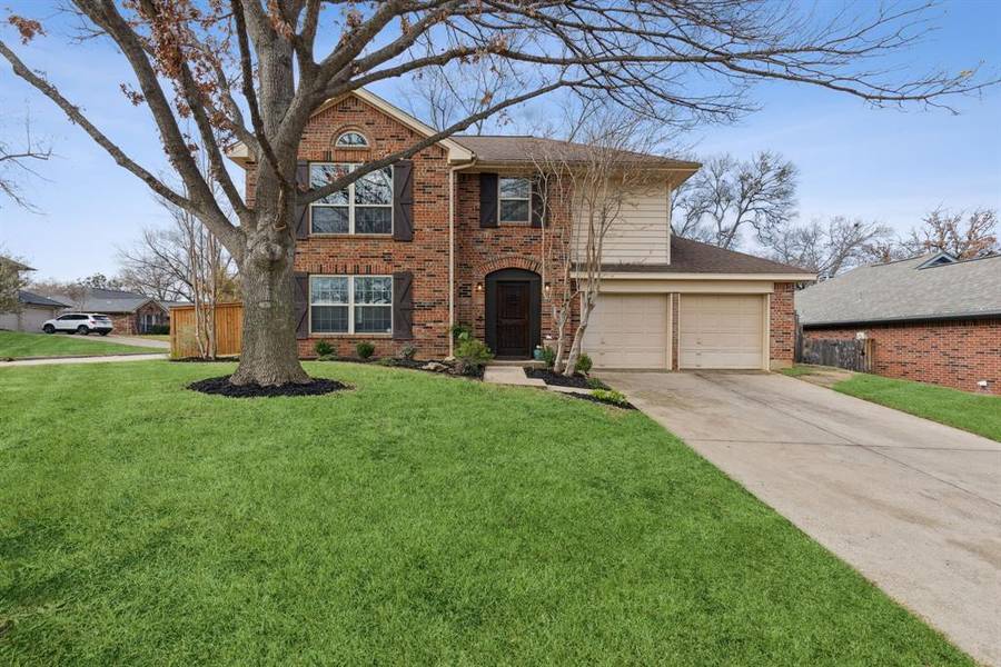 4506 Copperfield Drive, Grapevine, TX 76051