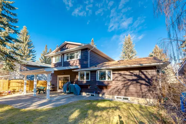 Calgary, AB T2V4H3,159 Oakside CIR SW