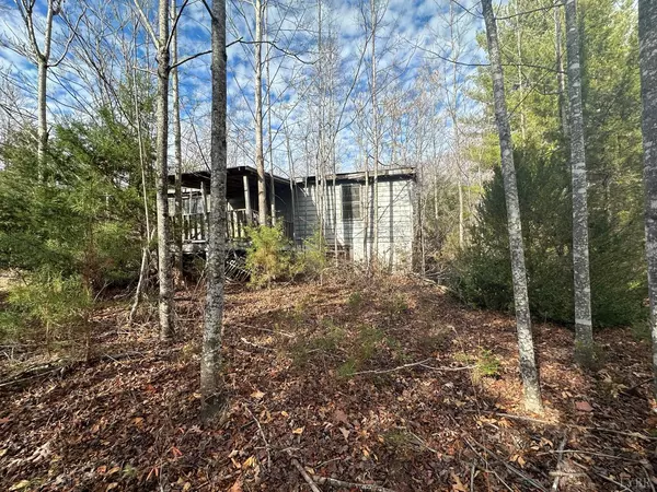 3597 Tye Brook Rd, Piney River, VA 22964