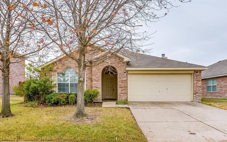 7483 Tinto, Grand Prairie, TX 75054