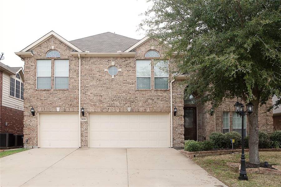 3028 Oak Briar Lane, Grand Prairie, TX 75052