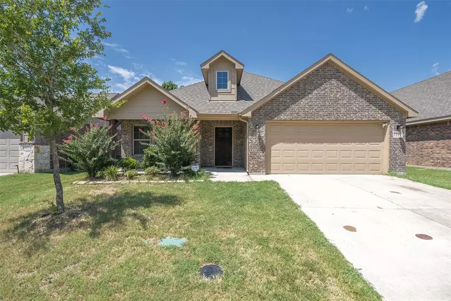 1119 Vintage Avenue, Gainesville, TX 76240