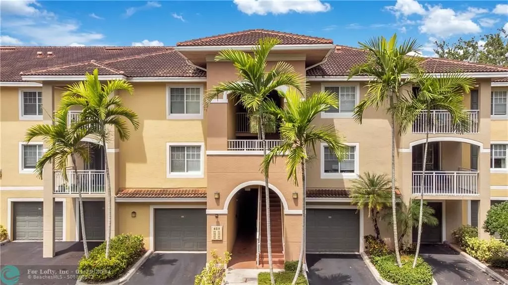 6511 Emerald Dunes Dr  #106, Royal Palm Beach, FL 33411