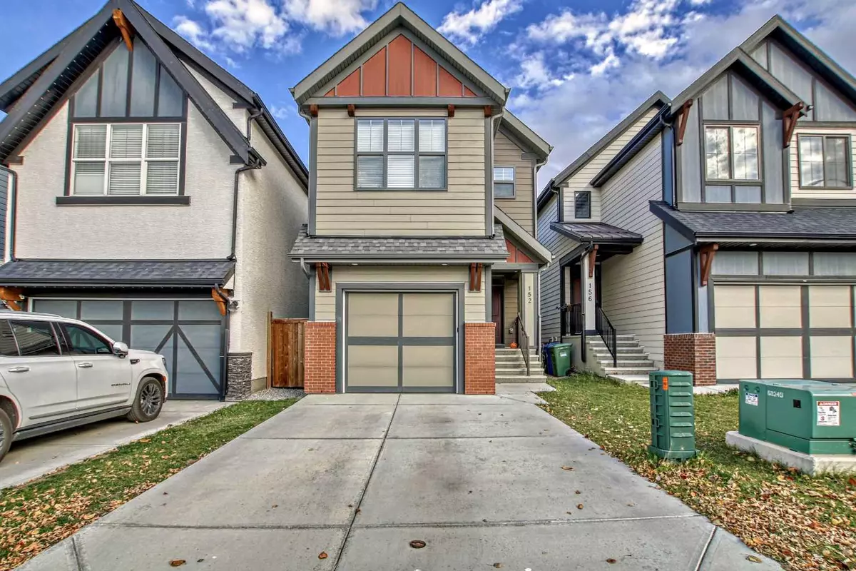 Calgary, AB T3M 2M9,152 Masters CRES SE