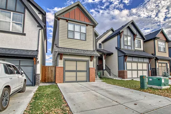 Calgary, AB T3M 2M9,152 Masters CRES SE