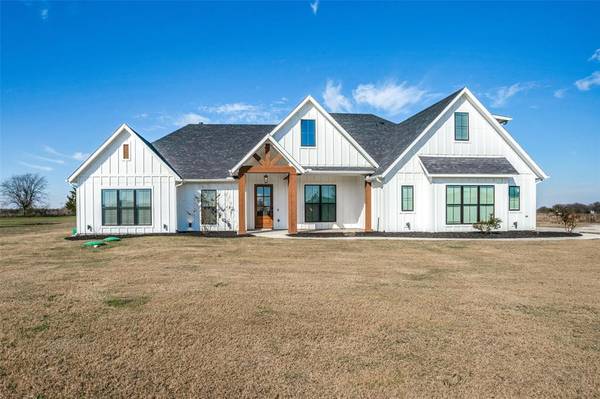 1267 Willy Vester Road, Van Alstyne, TX 75495