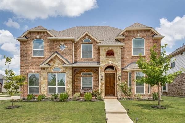 2704 Bonita Drive,  Grand Prairie,  TX 75054