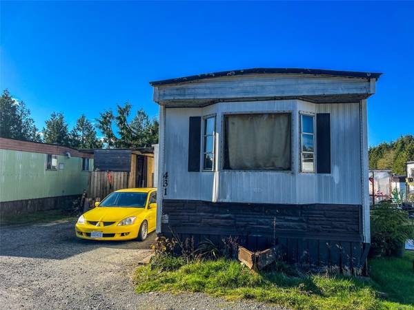 Ucluelet, BC V0R 3A0,431 Orca Cres