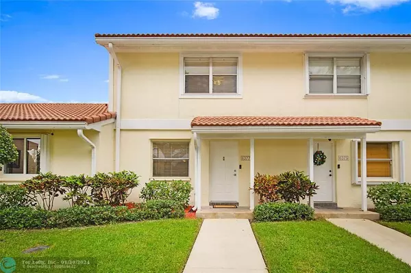 Boca Raton, FL 33433,6377 Boca Cir  #6377