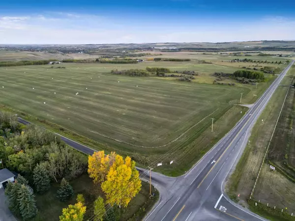 Rural Foothills County, AB T1S 1A2,552 and 549