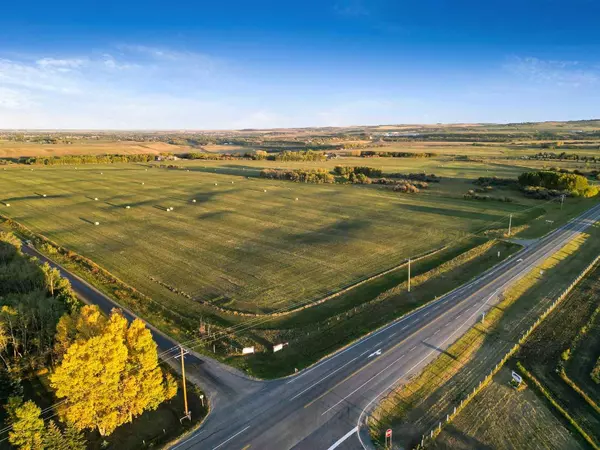 Rural Foothills County, AB T1S 1A2,552 and 549