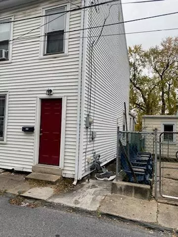 Easton, PA 18042,807 809 Pine Street