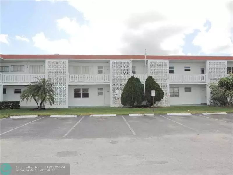 1511 NW 43rd Ave  #203, Lauderhill, FL 33313