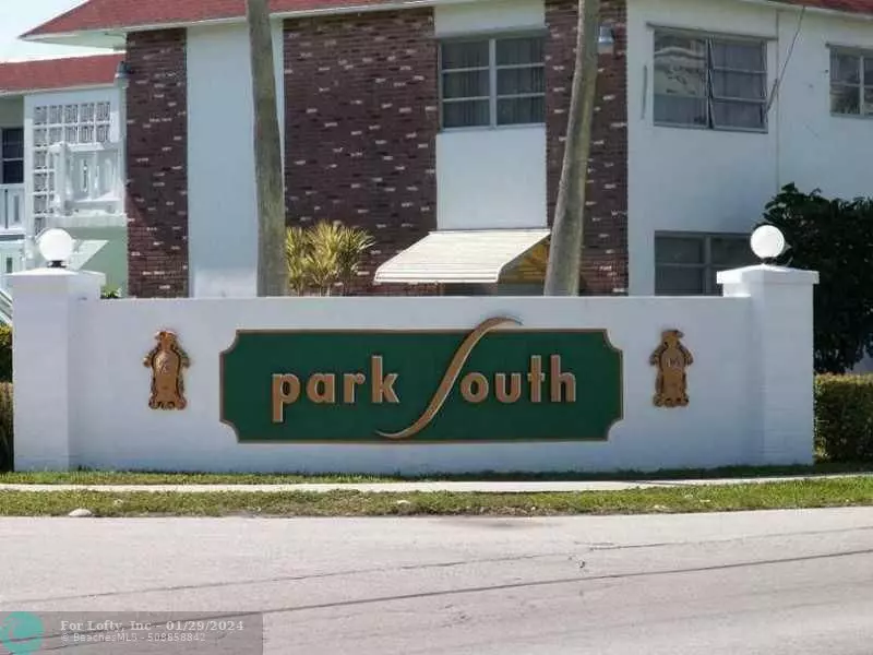 Lauderhill, FL 33313,4310 NW 12th Ct  #104