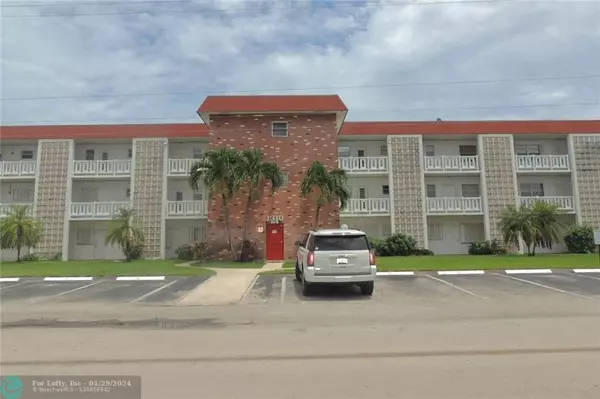 1310 NW 43rd Ave  #209, Lauderhill, FL 33313